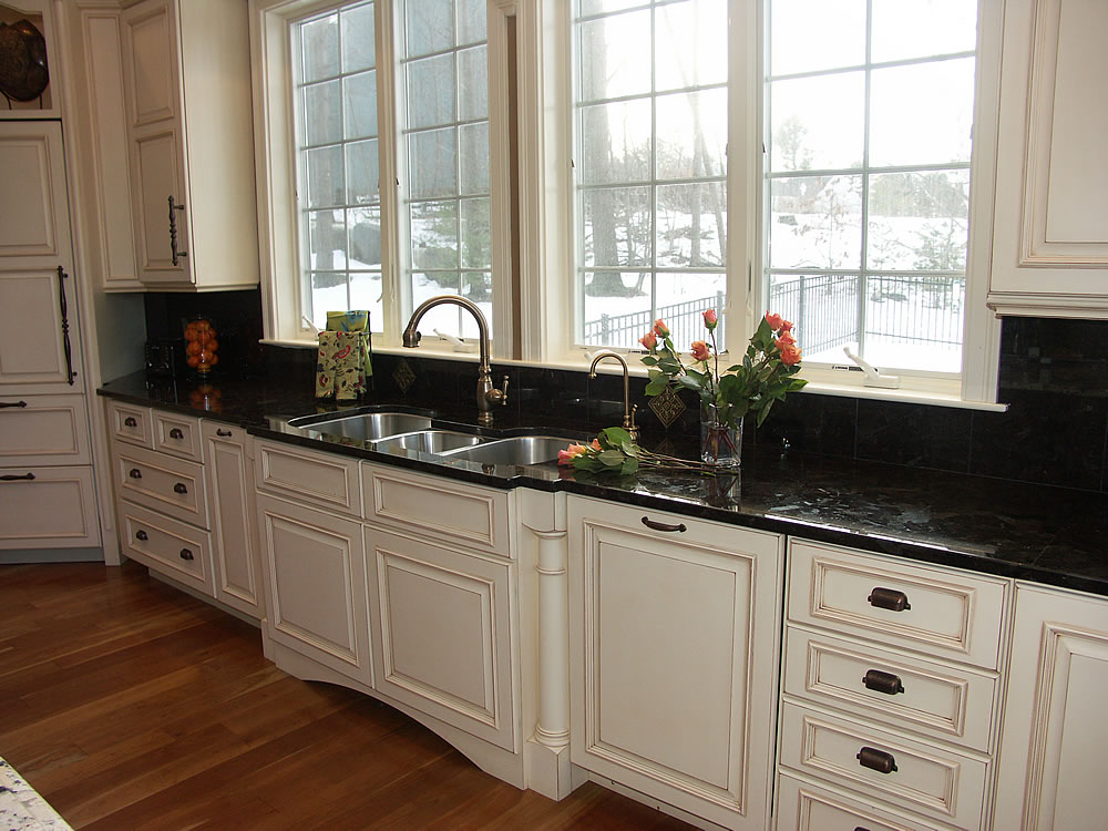 Kitchen L